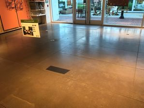 Furniture Store Concrete Cleaning and Refinish (1)