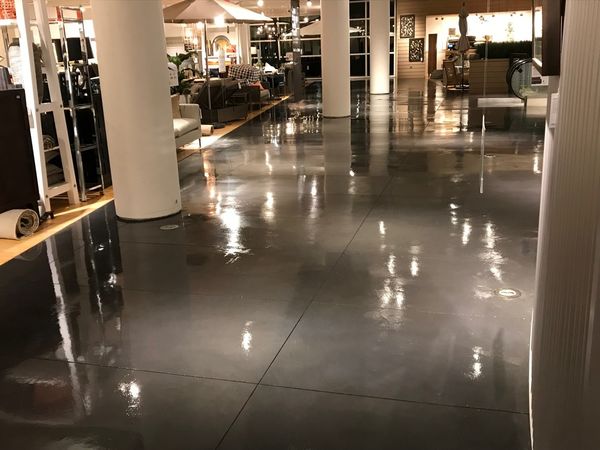 Furniture Store Concrete Cleaning and Refinish (5)