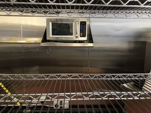 Commercial Kitchen Cleaning in Cleveland, OH (6)