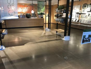 Retail cleaning in Valley View, OH by CleanGlo Services LLC